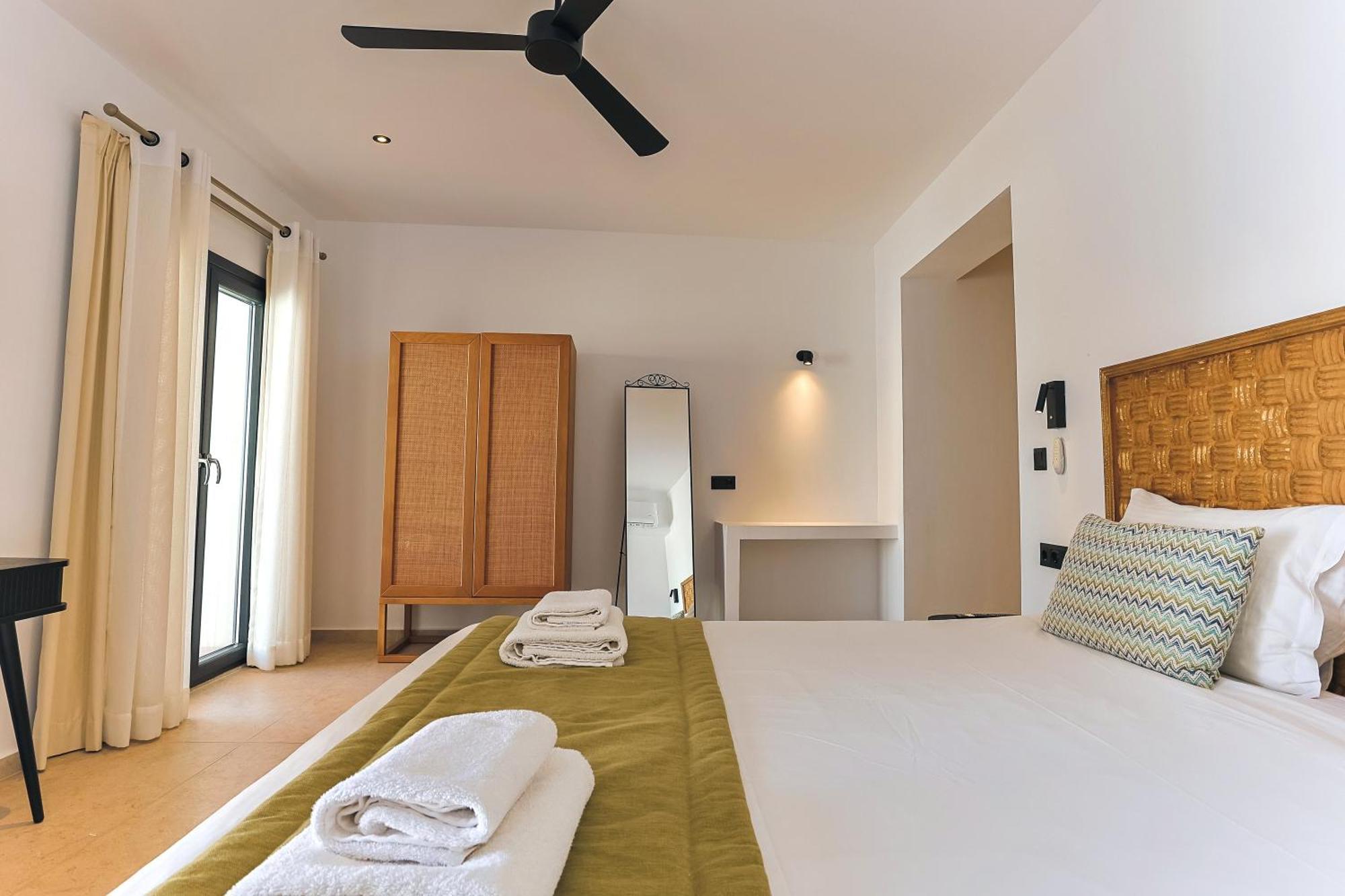 Ferienwohnung La Maltese Boutique Paros Naoussa Exterior foto