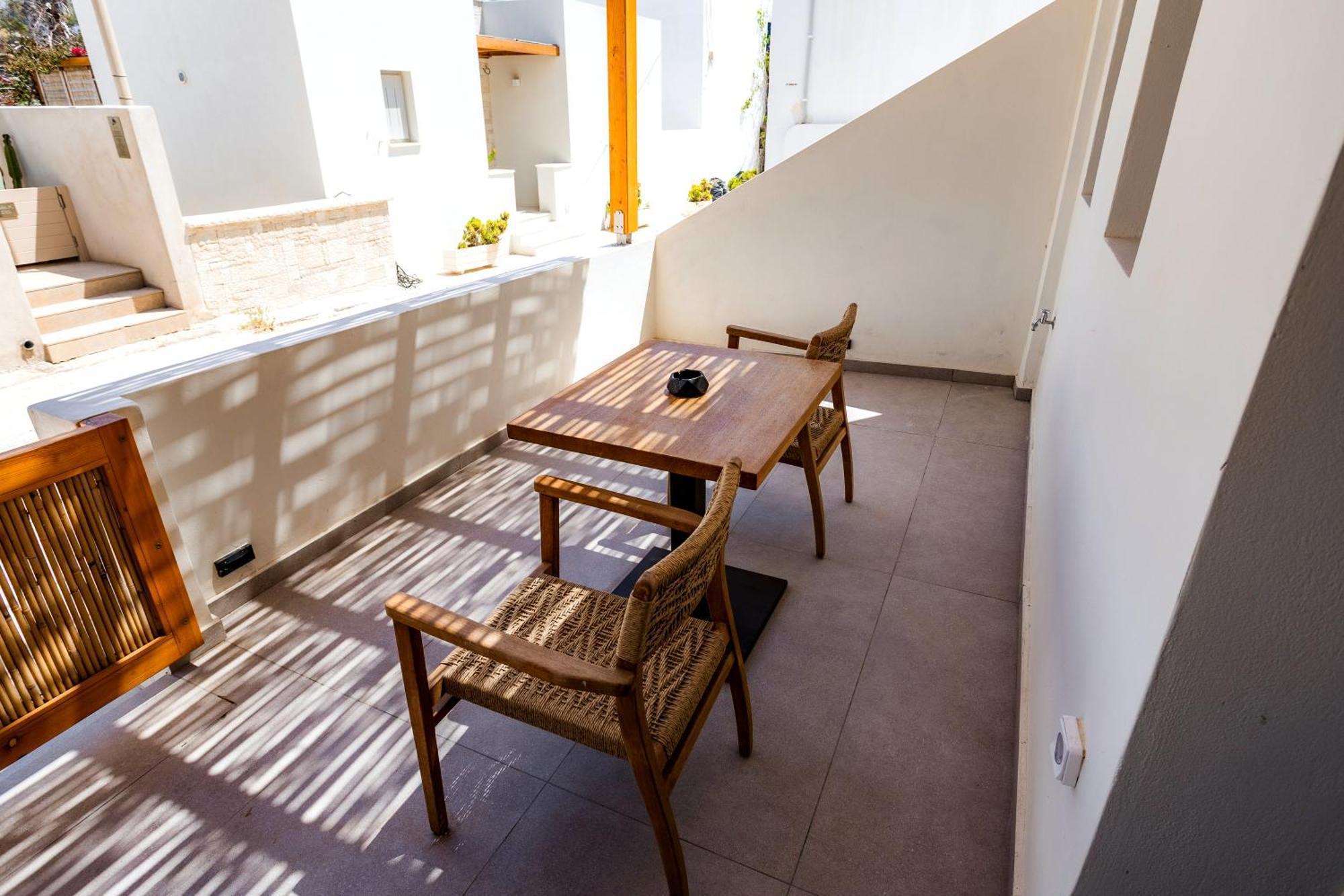 Ferienwohnung La Maltese Boutique Paros Naoussa Exterior foto
